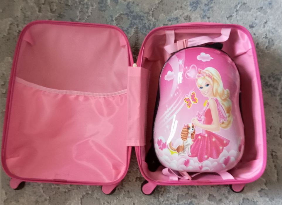 Чемодан с рюкзаком