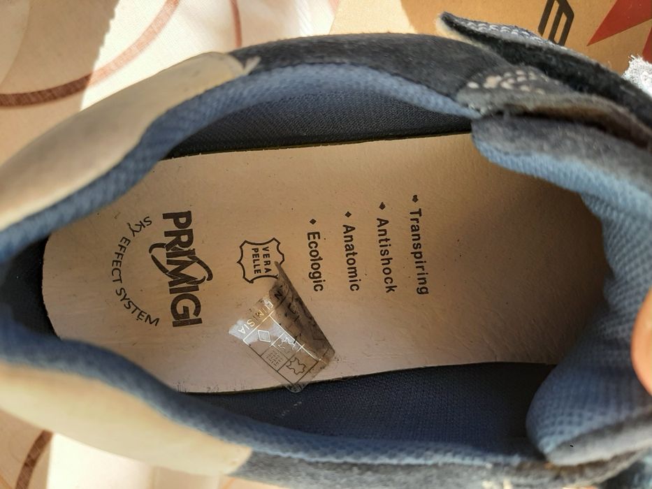 Primigi обувки 39