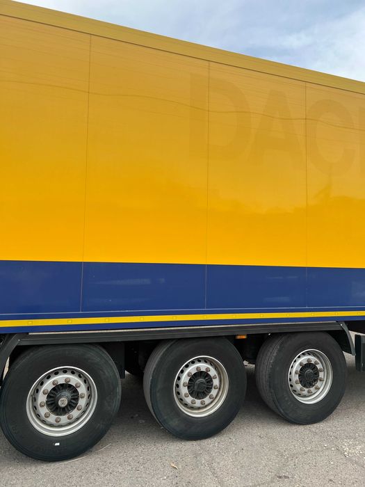 Volvo FH 460 тяг. 2018 год KRONE 2015 год Реф. TERMOKING SLX 300