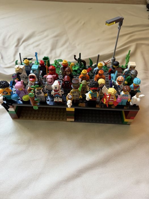 Lego фигурки,части и аксесуари