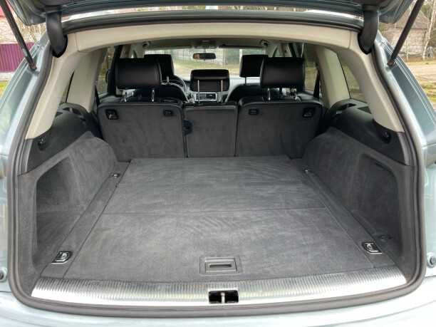 Продам автомобиль audi q7