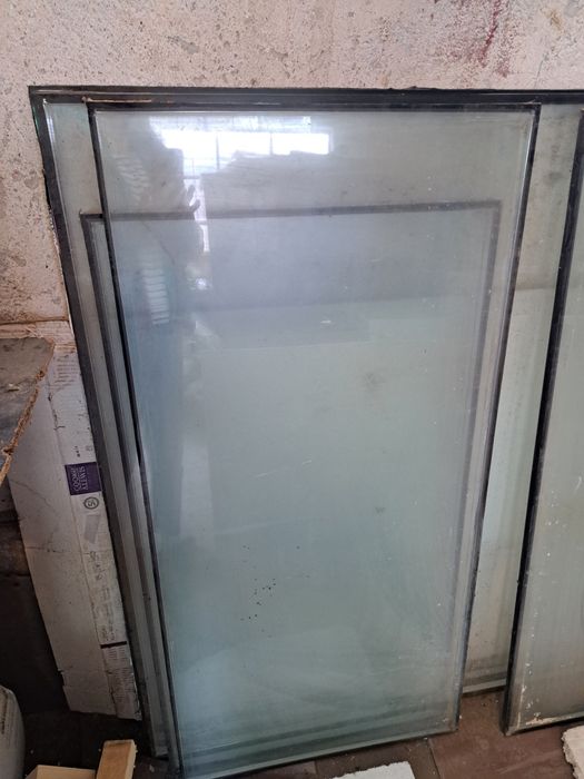 Vand sticle termopan