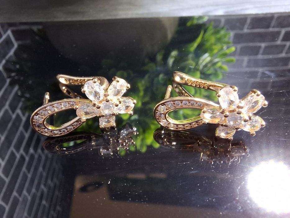 Серьги ювелирные позолоченные для женщин и девушек повседневной