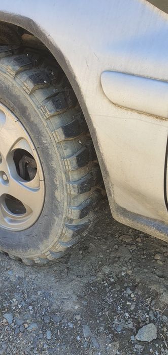 Vând mitsubishi pinin