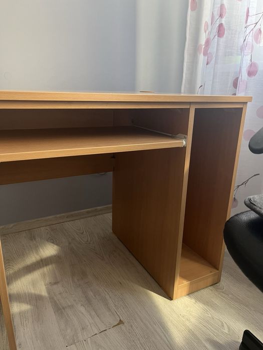 Продавам Бюро  80/60/75