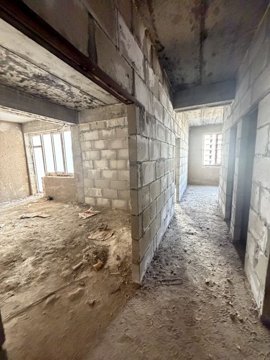 Кора-СУВ,Мотрид,Продаётся 2х комнатная Коробка