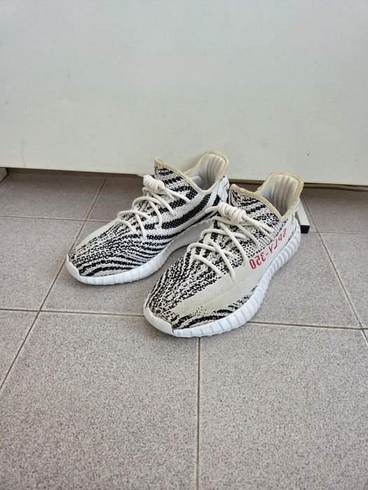 Adidas Yeezy Zebra v2