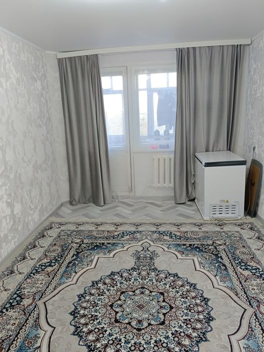 Продам 3 х комн., 6-48, 4 этаж.