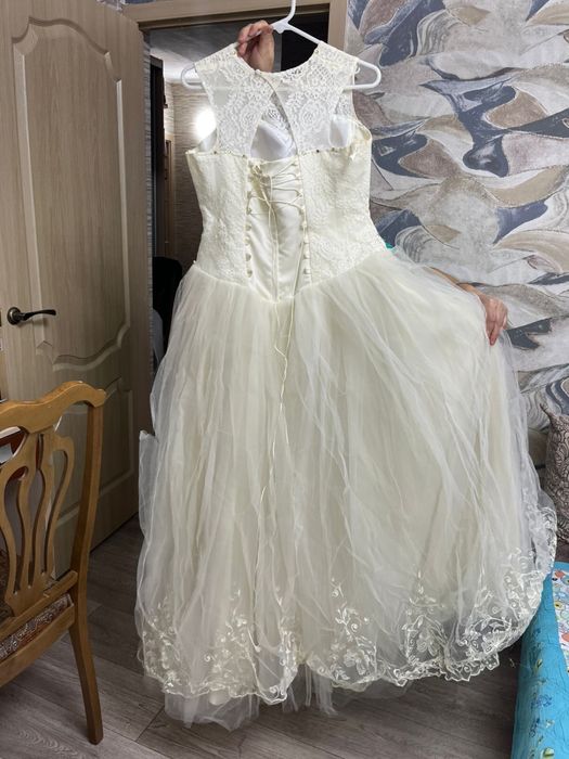 свадебное платье