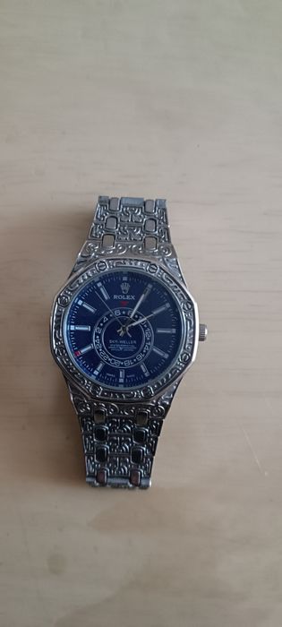 Часы мужские новые