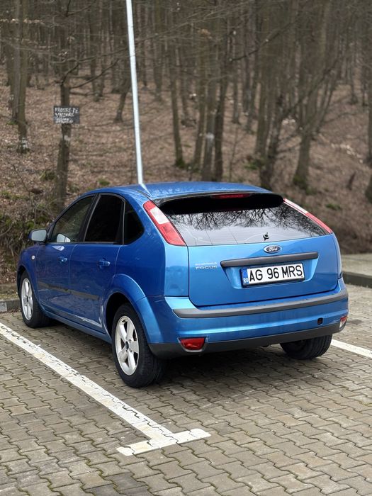 Ford focus 1.6 benzina