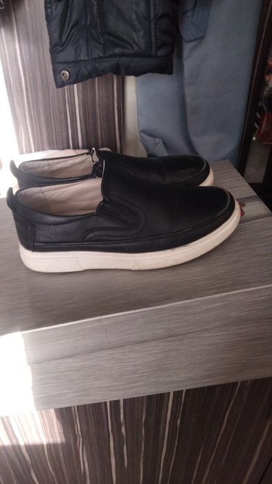 Продам обувь мужскую