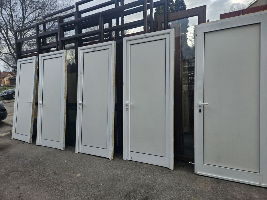 Алуминиеви врати ЕТЕМ 90/217