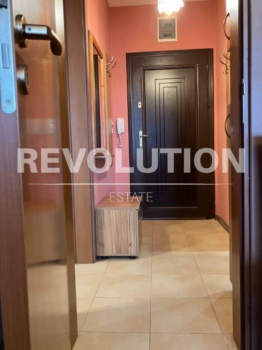 Дава се под наем Двустаен апартамент в Варна, Базар Левски - 55 кв.м за 500 € - Снимка #4