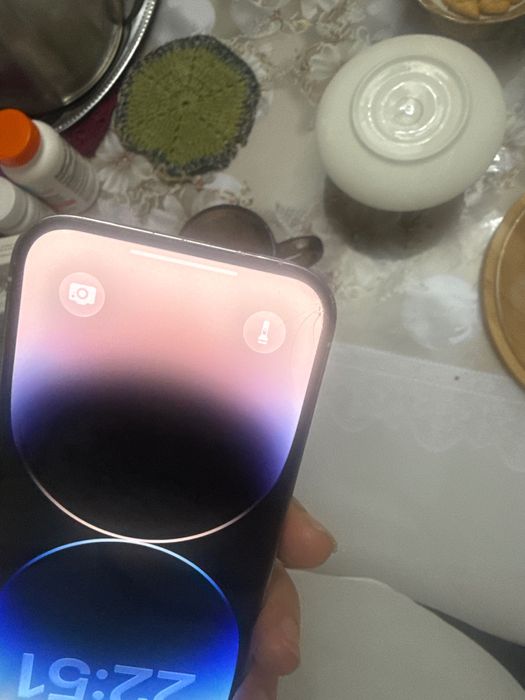 Продаю iPhone 14 Pro