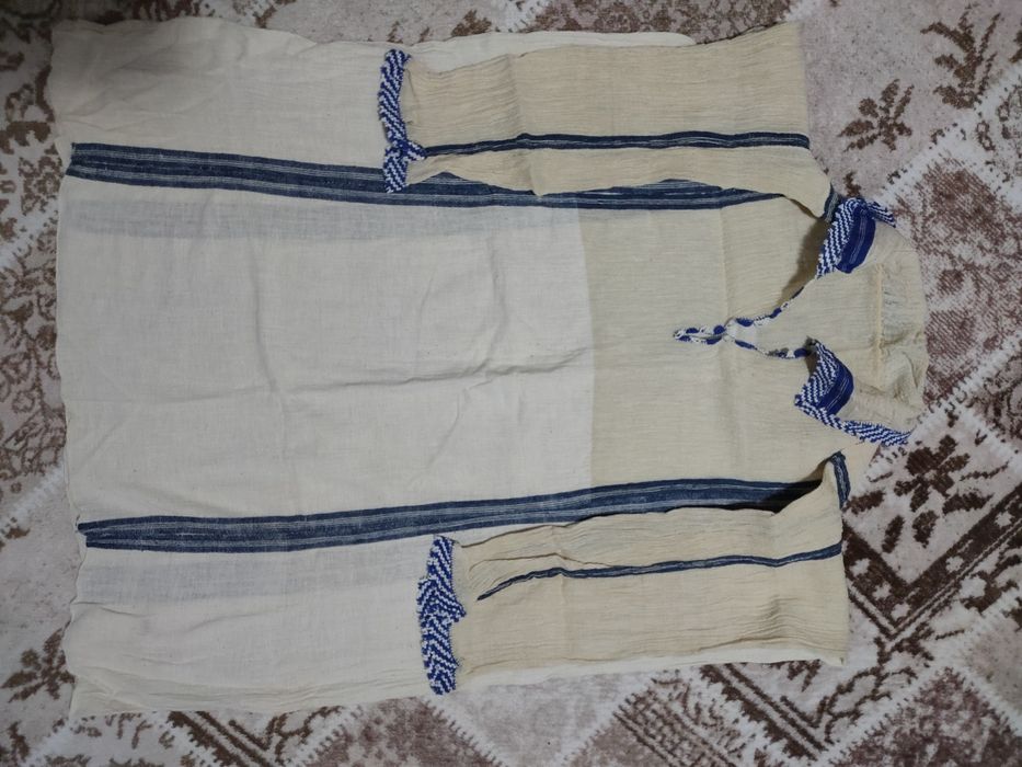 Ръчно тъкани дамски ризи