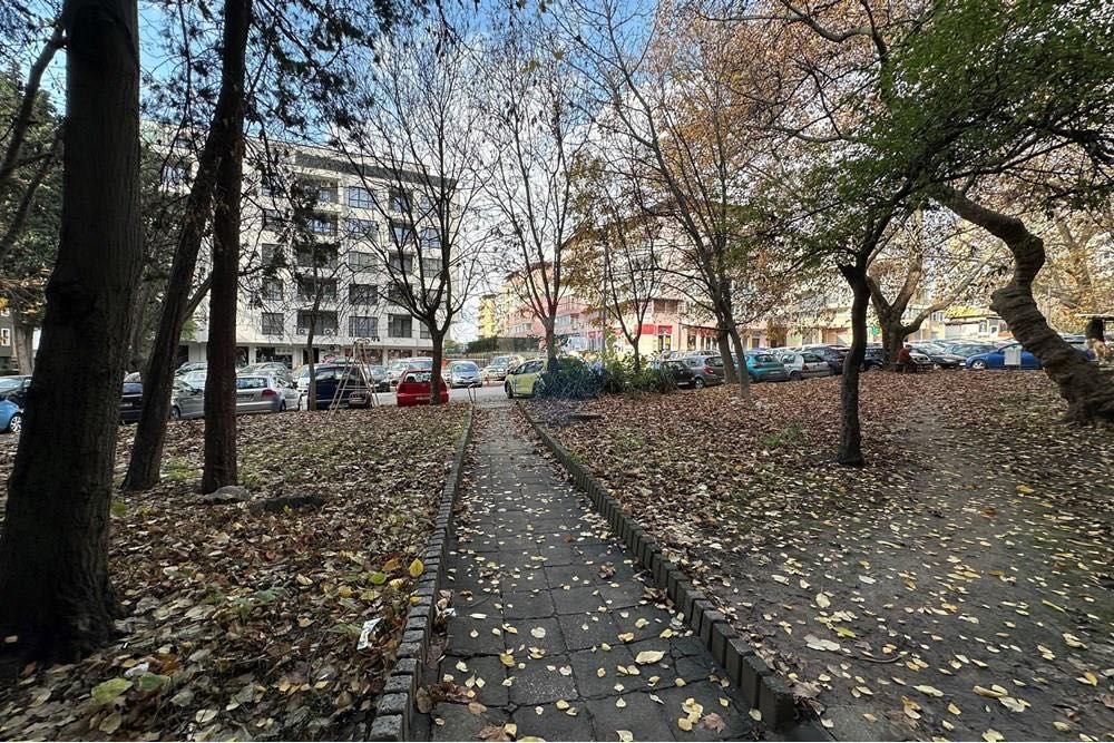 Двустаен апартамент с отделна кухня