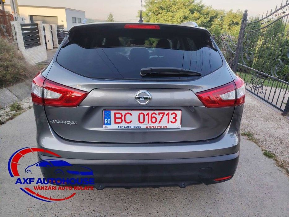 Nissan Qashqai TEKNA 4x4 - RAR Efectuat - primul rand de NUMERE ROSII