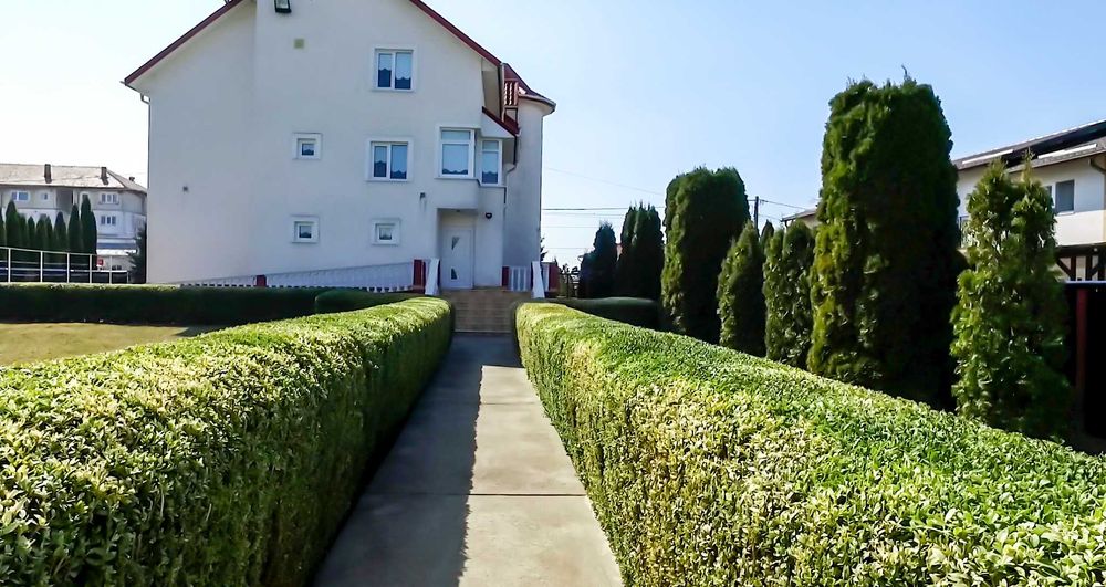 VILĂ– Botoșani – Ideală pentru investiție