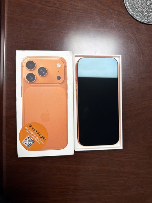 Vand iphone 17 pro orange