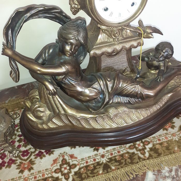 Ceas imperial semnat