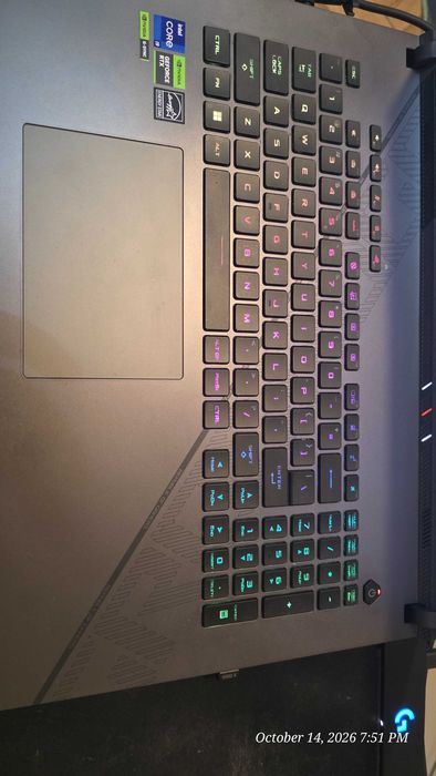 Laptop Gaming ASUS ROG Strix G18 G814JIR 2.5K