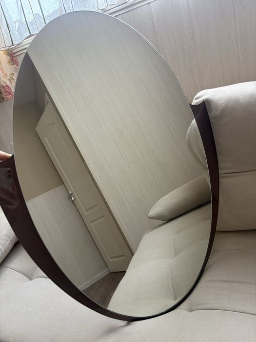 Голямо овално огледало – модерен дизайн