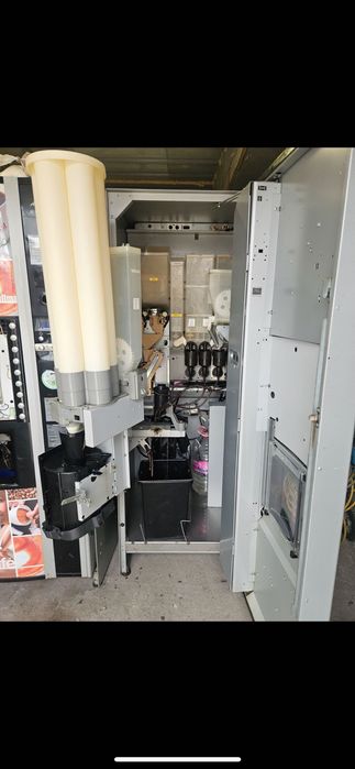 2 машини Necta Astro  и Necta Mirante