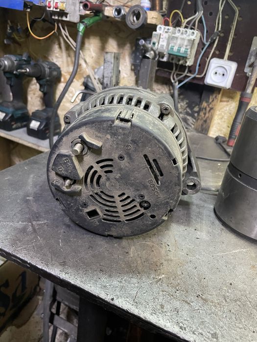 Генератор мерс пассат