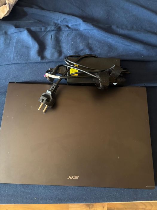 Laptop Gaming Acer Aspire 7
