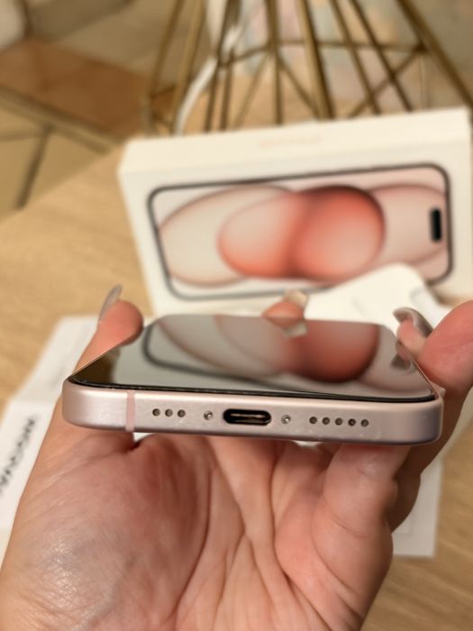 IPhone 15 128GB Pink