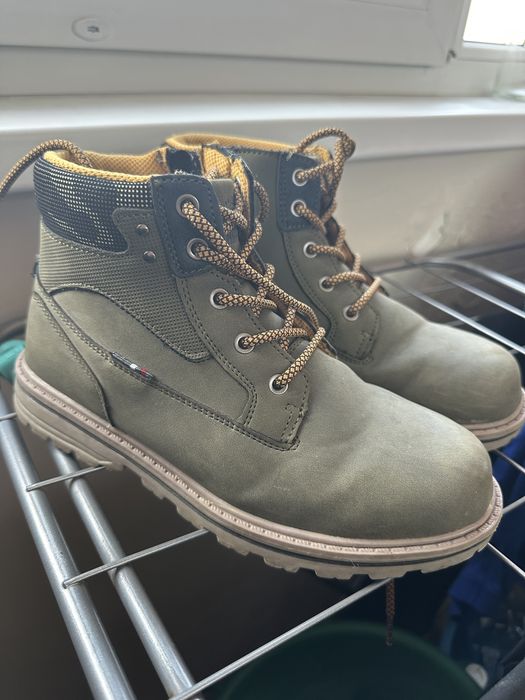 Продам ботинки детские 36 р