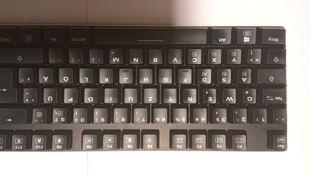 Sharkoon PureWriter RGB Gaming Tastatură Mecanică - Kalih Red Switches