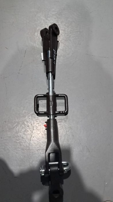 Tirant stabilizator vertical tenson reglabil tractor fendt preț 890 le