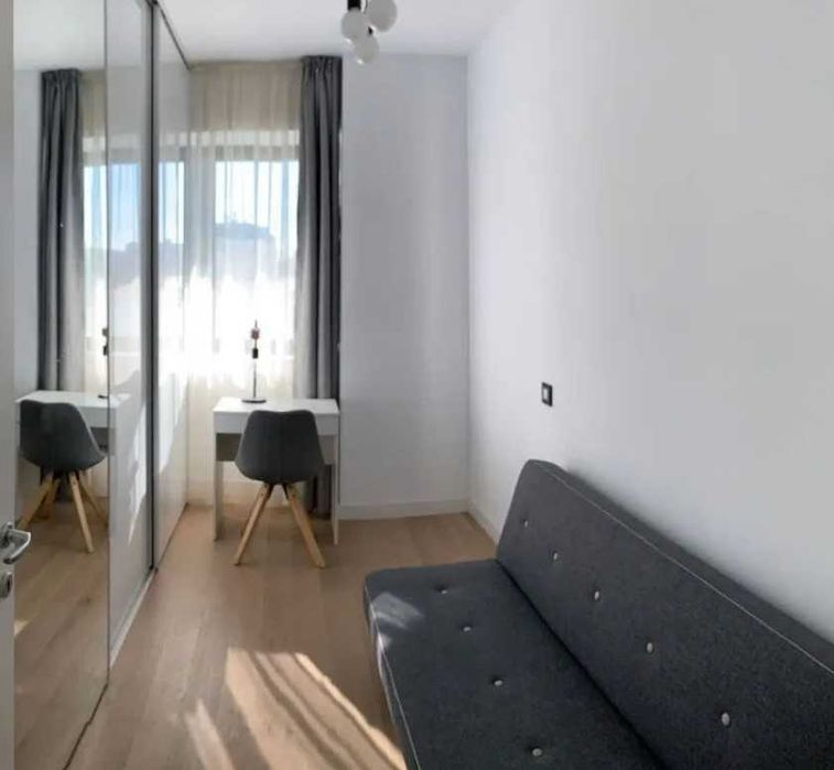 Дава се под наем Тристаен апартамент в Пловдив, Изгрев - 87 кв.м за 306 € - Снимка #5