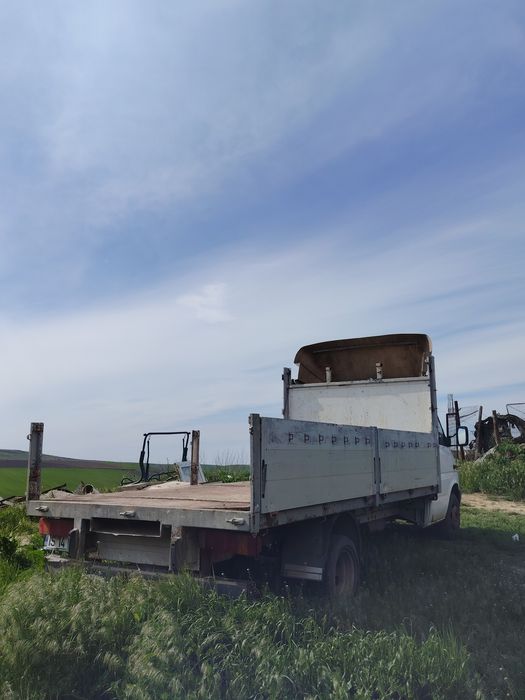 Mercedes-Benz Sprinter  413