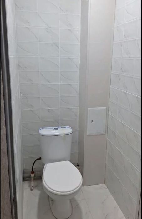 Navoiy shahar vayenni garadok 1 magazin orqa tarafidagi yani dom