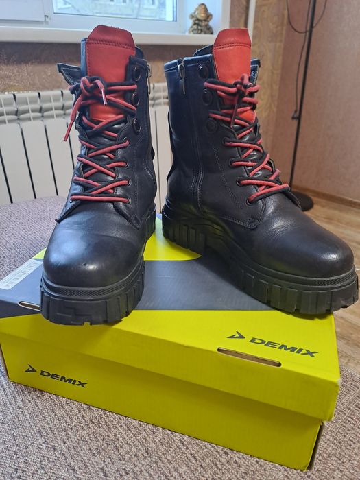 Ботинки клёвые зимние, натуралка