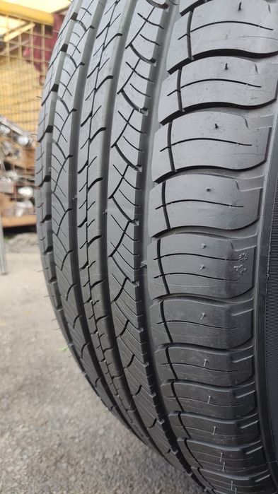 4бр, всесезонни гуми 235/60/18 Michelin Latitude Tour HP, XL подсилени