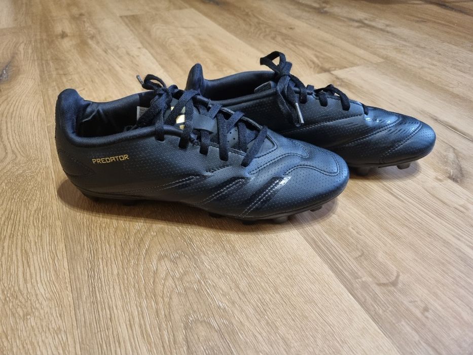 Футболни Бутонки Adidas Predator 38 2/3