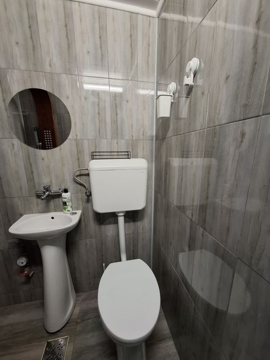 Închiriez garsoniera în Complexul Studențesc