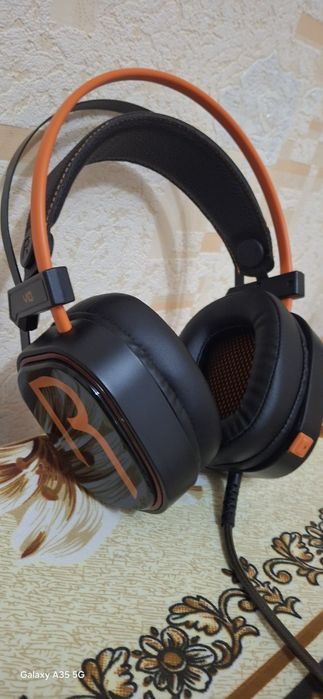 Продаю наушники игровые moradi v10