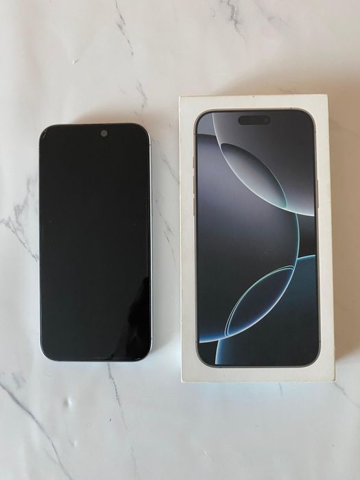 Продам IPhone 16 pro max 256 gb