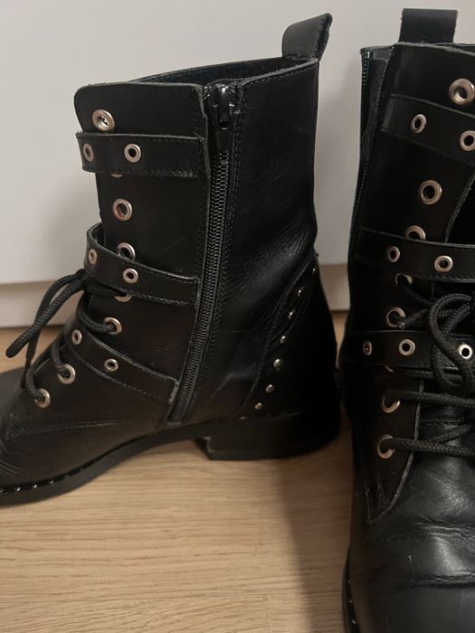 Боти Bata естествена кожа