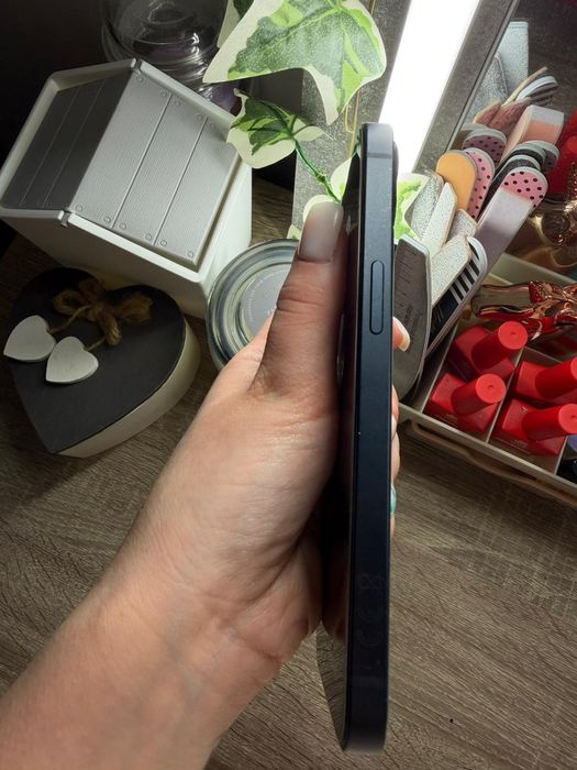 iPhone 13 impecabil