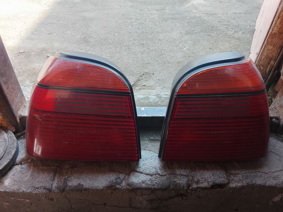 Задние плафоны гольф 3 оригинал