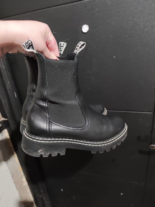 Дамски боти номер 39