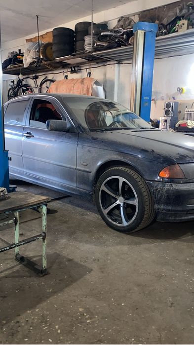 Автосервис услуги ……………………………………………………………………………………………………………………………………..