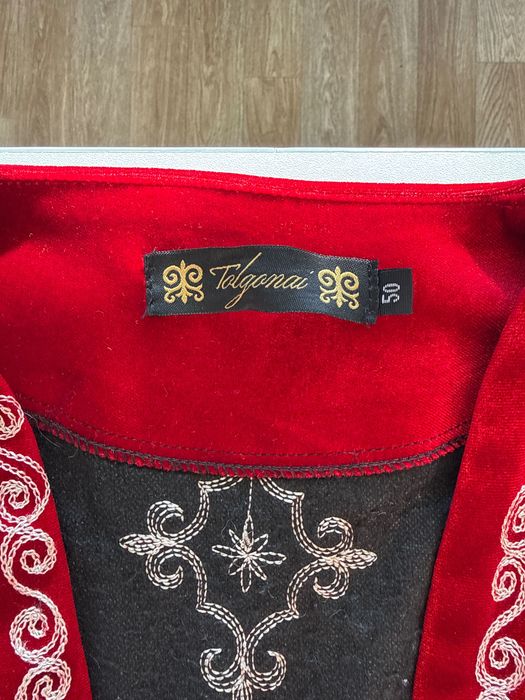 Национальная жилетка