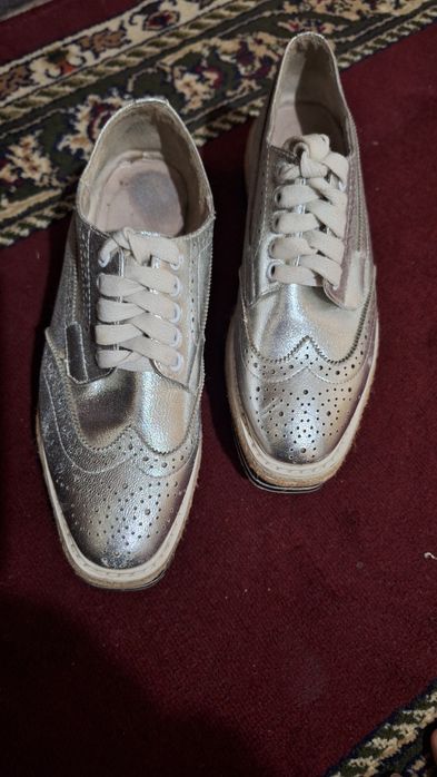 Обувь 37р, почти новая